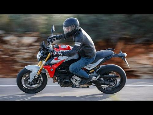 2020 BMW F900R - First Ride Review