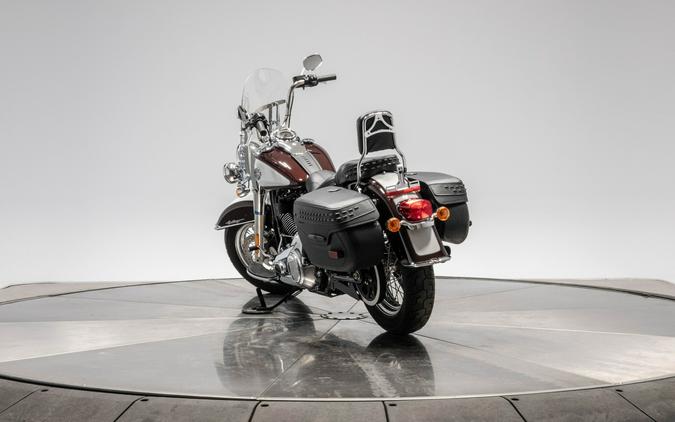 2021 HARLEY-DAVIDSON FLHC HERITAGE CLASSIC in Midnight Crimson/Stonewashed White Pearl