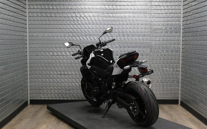 2026 KAWASAKI Z900 ABS