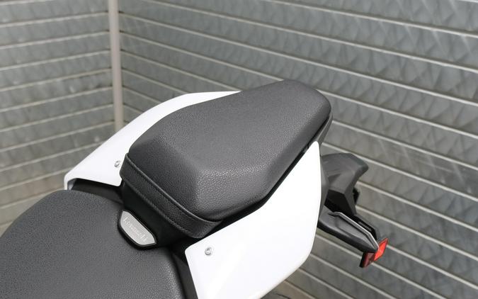 2026 KAWASAKI Z900 ABS