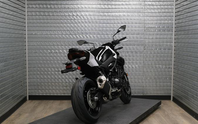 2026 KAWASAKI Z900 ABS