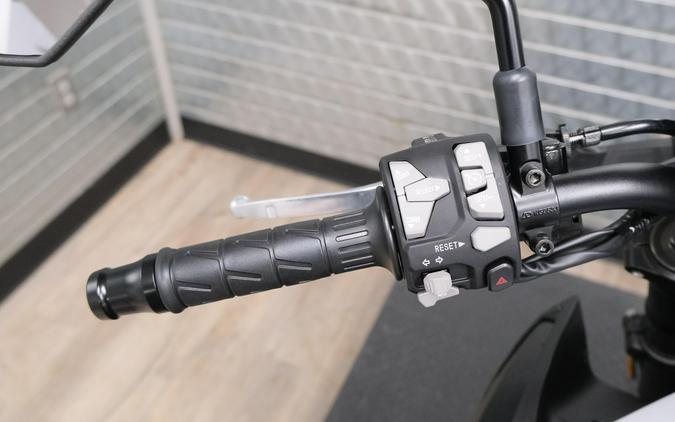 2026 KAWASAKI Z900 ABS