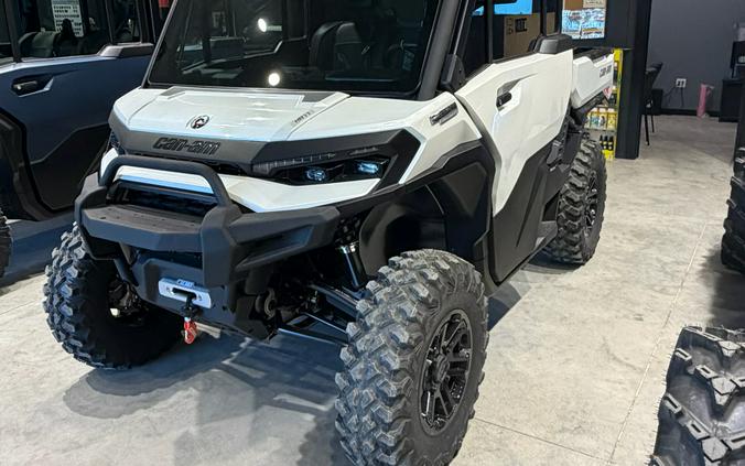 2026 Can-Am Defender Limited HD11
