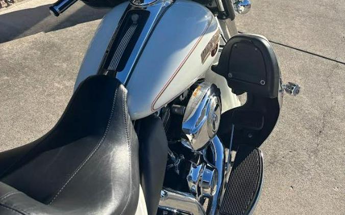 2011 Harley-Davidson ELECTRA GLIDE ULTRA CLASSIC SHRINE