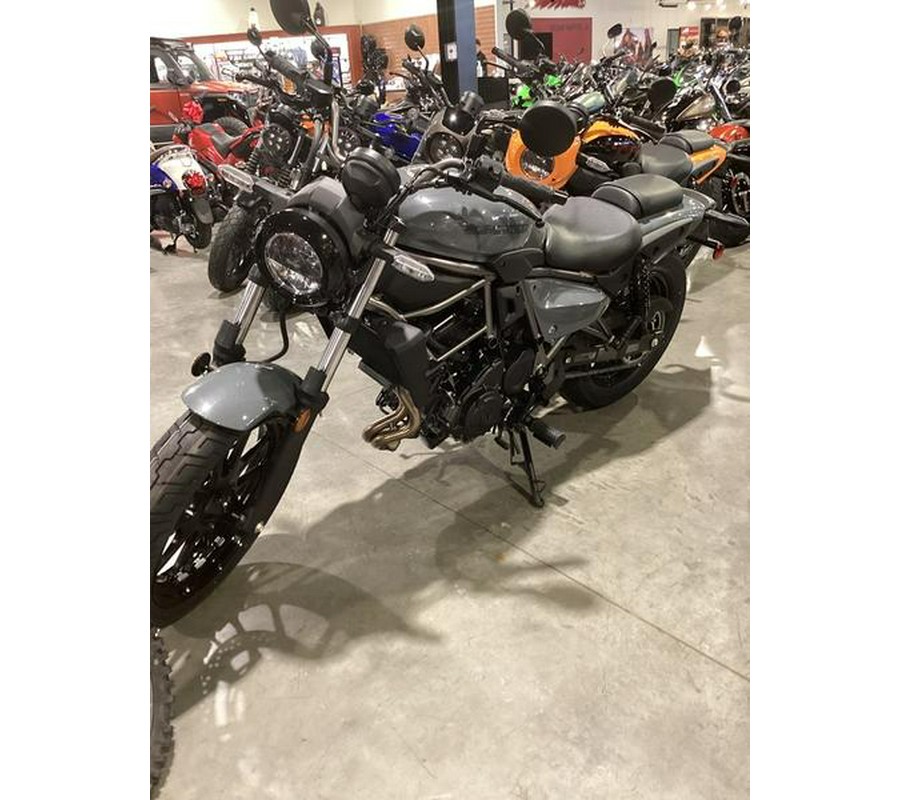 2024 Kawasaki Eliminator® Pearl Storm Gray