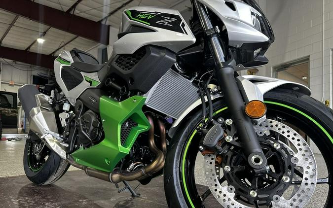 2024 Kawasaki Z7 Hybrid ABS