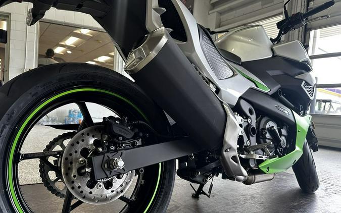 2024 Kawasaki Z7 Hybrid ABS