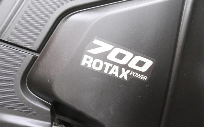 2026 CAN-AM OUTLANDER DPS 700