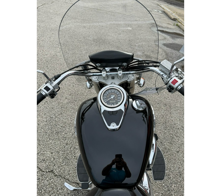 2006 Suzuki Boulevard C50T