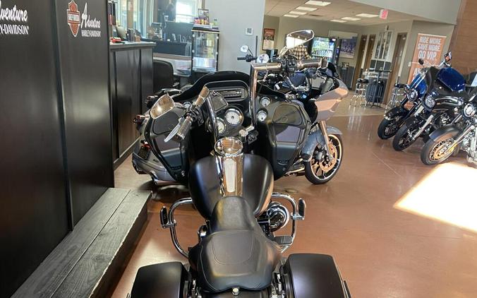 2011 Harley-Davidson Road Glide Custom FLTRX