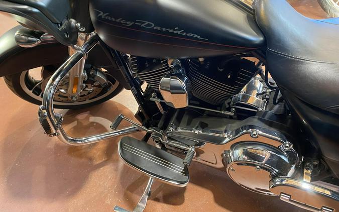 2011 Harley-Davidson Road Glide Custom FLTRX