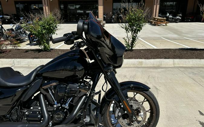 2023 Harley-Davidson Street Glide ST Vivid Black