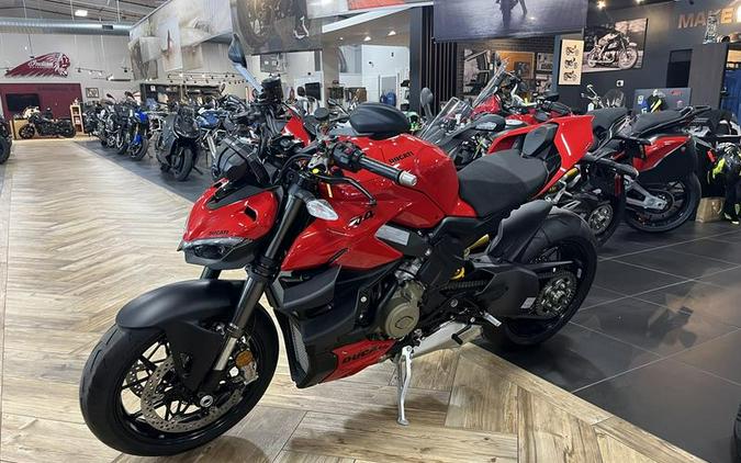 2024 Ducati Streetfighter V4 Red