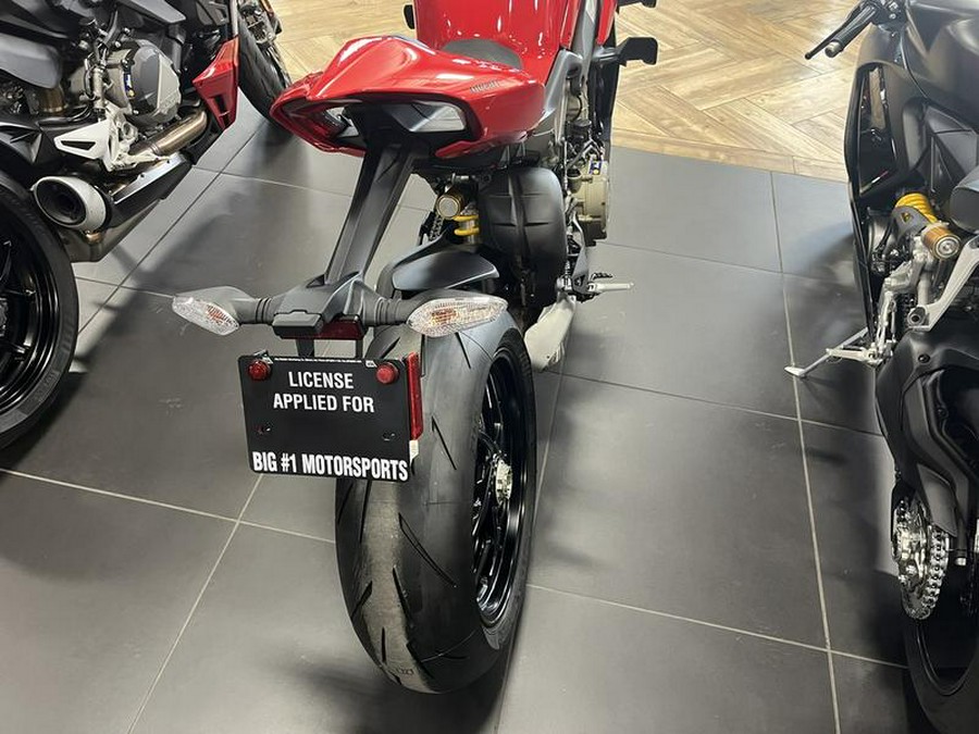 2024 Ducati Streetfighter V4 Red