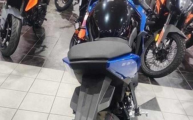2025 Suzuki GSX-8R