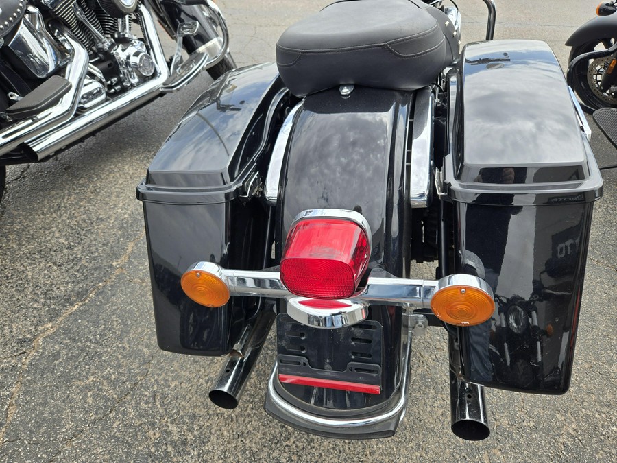 2013 HARLEY ROAD KING