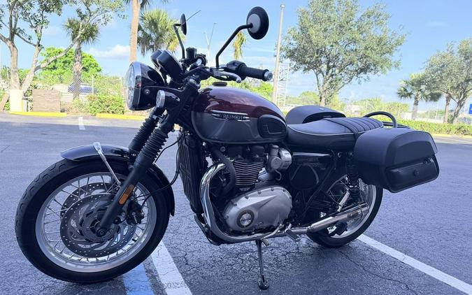 2023 Triumph Bonneville T120 Cordovan Red Silver Ice