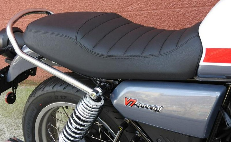 2023 Moto Guzzi V7 Special