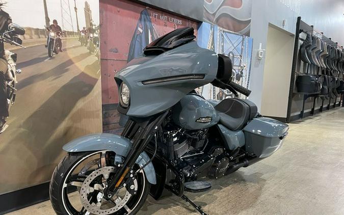 2024 Harley-Davidson FLHX - Street Glide