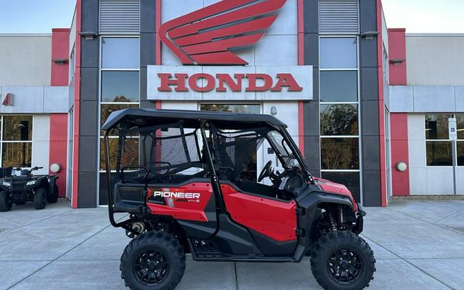 2024 Honda Pioneer 1000-5 Deluxe