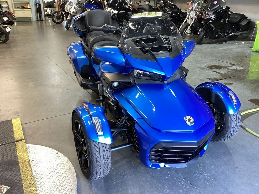 2019 Can-Am® Spyder® F3 Limited Dark