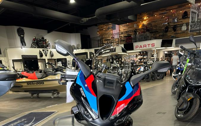 2026 BMW M 1000 RR