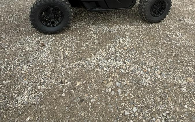2026 Can-Am Defender Limited HD11