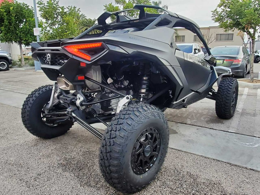 2024 CAN-AM MAVERICK R X RS 999T DCT