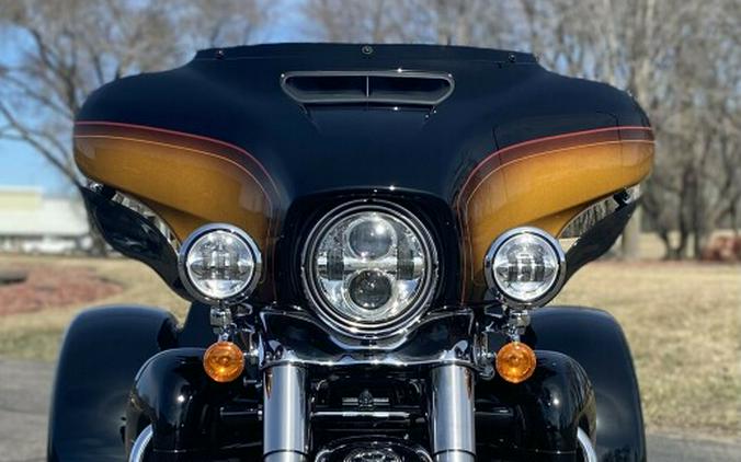 2024 Harley-Davidson Tri Glide Ultra Tobacco Fade