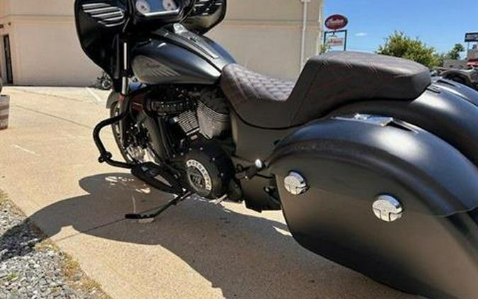 2016 Indian Motorcycle Chieftain Dark Horse