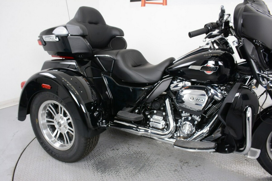 2024 Harley-Davidson FLHTCUTG Tri Glide Ultra