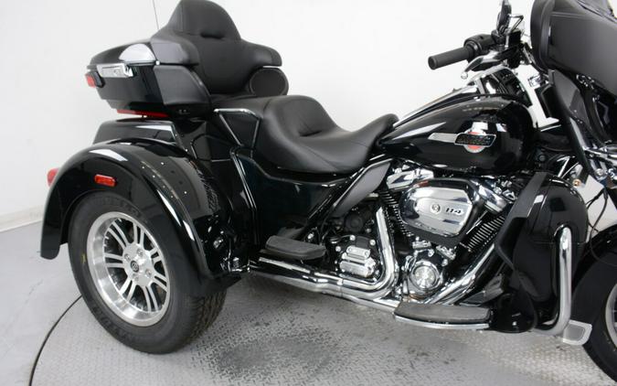 2024 Harley-Davidson FLHTCUTG Tri Glide Ultra