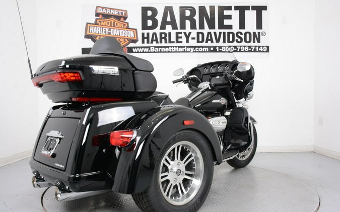 2024 Harley-Davidson FLHTCUTG Tri Glide Ultra