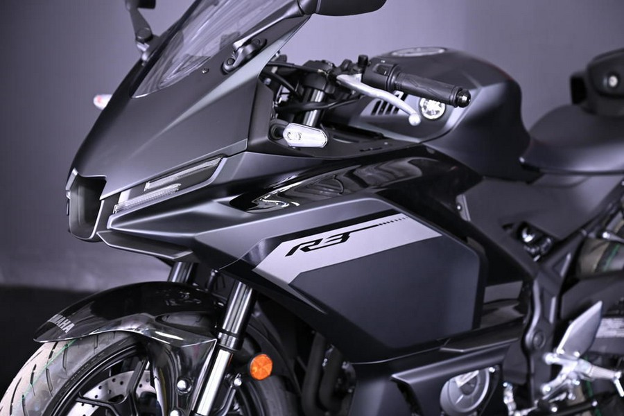 2025 Yamaha YZF-R3