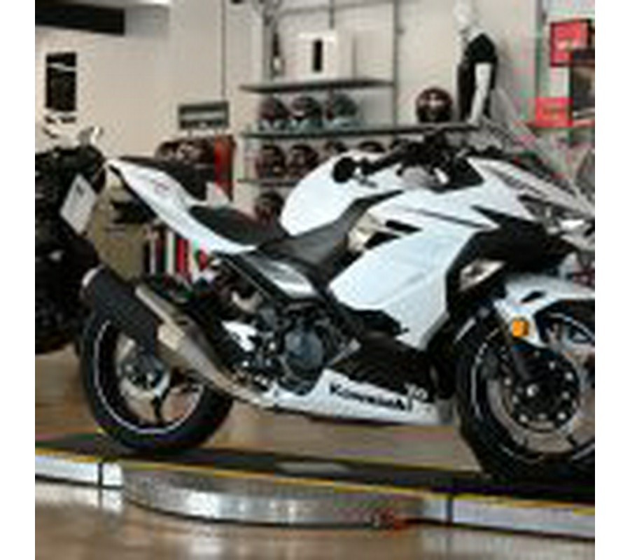 2023 Kawasaki Ninja 400 ABS