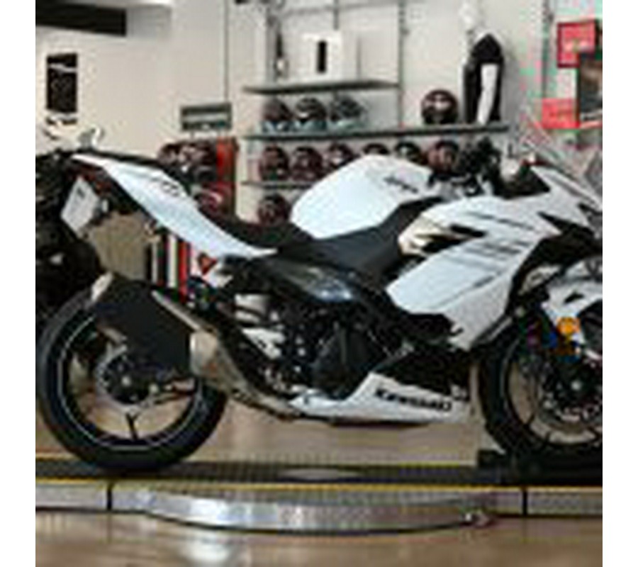 2023 Kawasaki Ninja 400 ABS