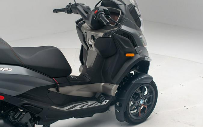 2026 Piaggio MP3 530 Exclusive