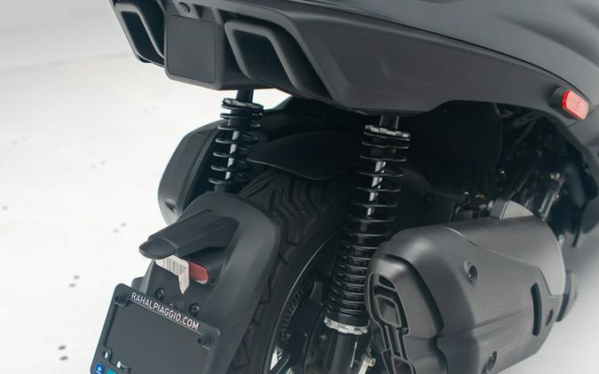 2026 Piaggio MP3 530 Exclusive