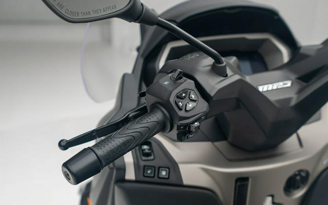 2026 Piaggio MP3 530 Exclusive
