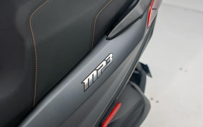 2026 Piaggio MP3 530 Exclusive