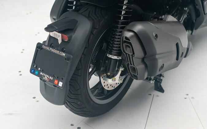 2026 Piaggio MP3 530 Exclusive