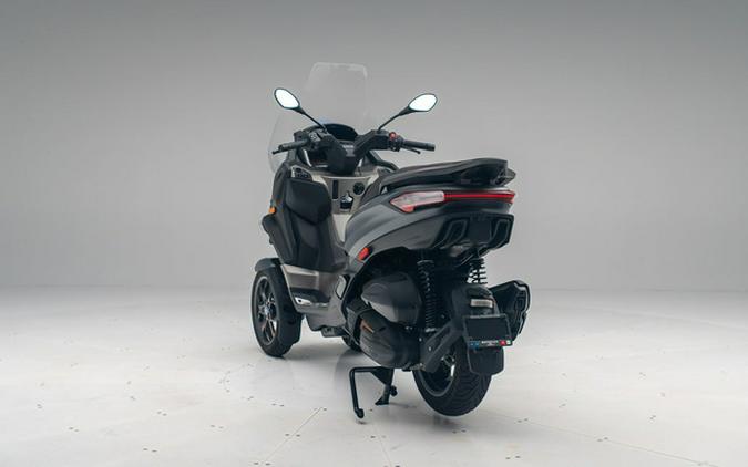 2026 Piaggio MP3 530 Exclusive