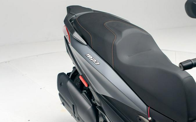 2026 Piaggio MP3 530 Exclusive