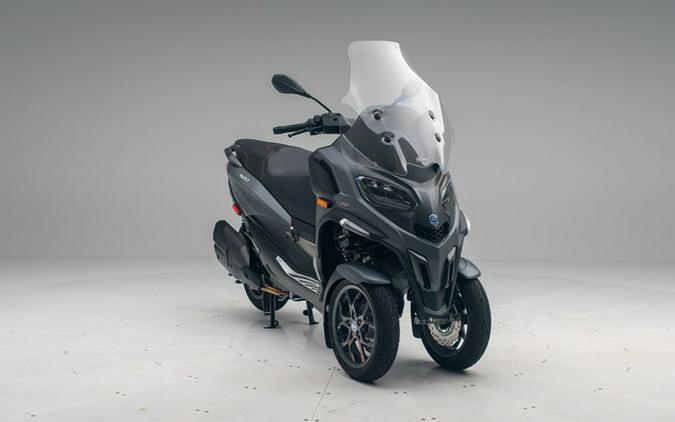 2026 Piaggio MP3 530 Exclusive
