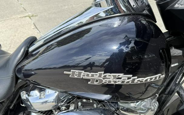 2019 Harley-Davidson® Street Glide®