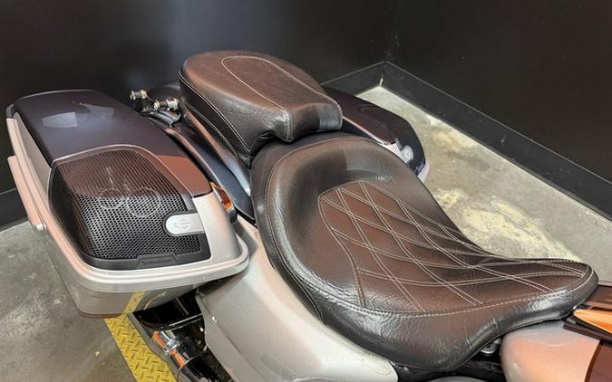 2019 Harley-Davidson Street Glide FLHXSE - CVO
