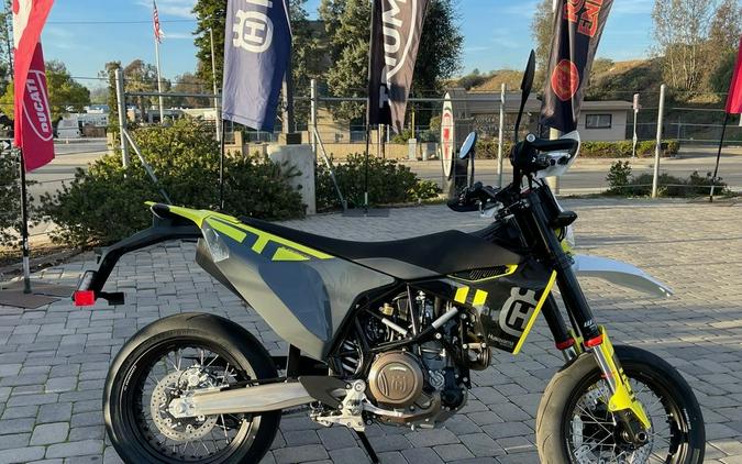 2023 Husqvarna® 701 Supermoto