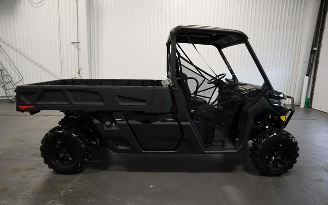 2024 Can-Am® Defender PRO XT HD10