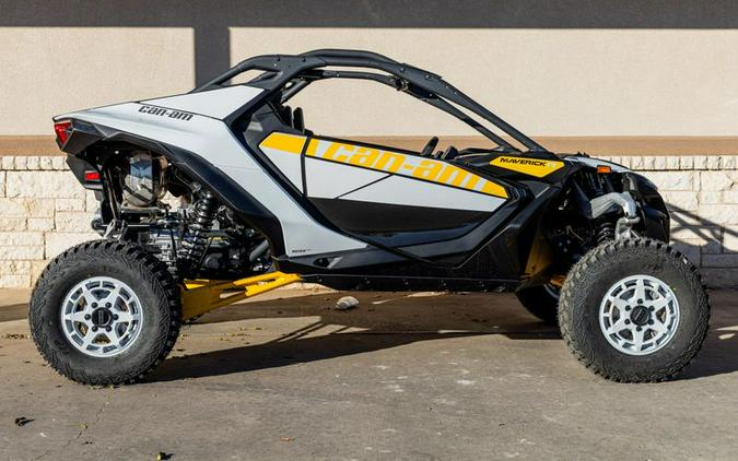 New 2024 CAN-AM SSV MAVERICK R CATALYST GRAY & NEO YELLOW