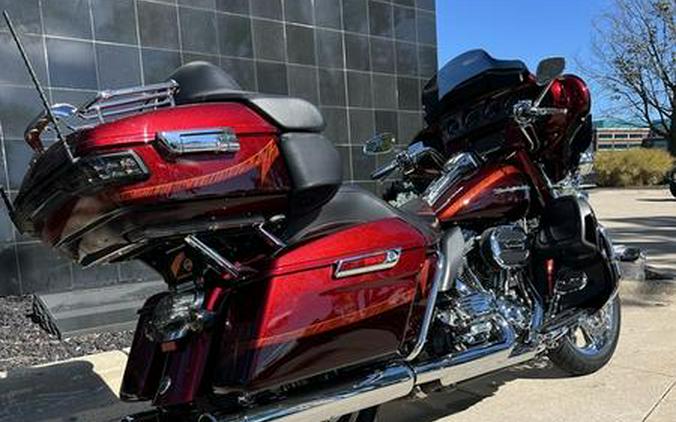 2014 Harley-Davidson® FLHTKSE - CVO™ Limited